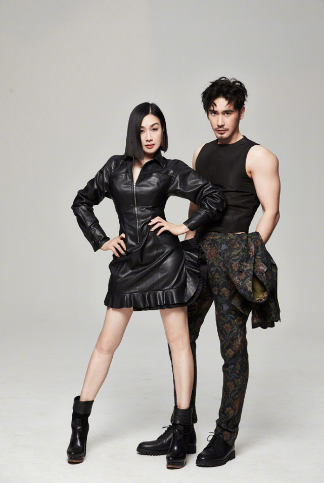 高糖！ 張倫碩曬夫妻合照慶結婚四年，甜稱與鍾麗緹仍像熱戀