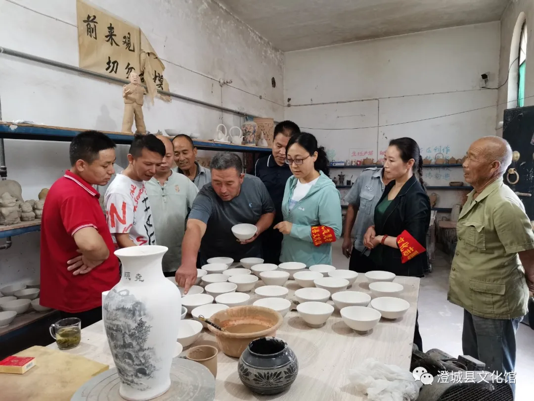 澄城县文化馆举办尧头陶瓷烧制技艺培训