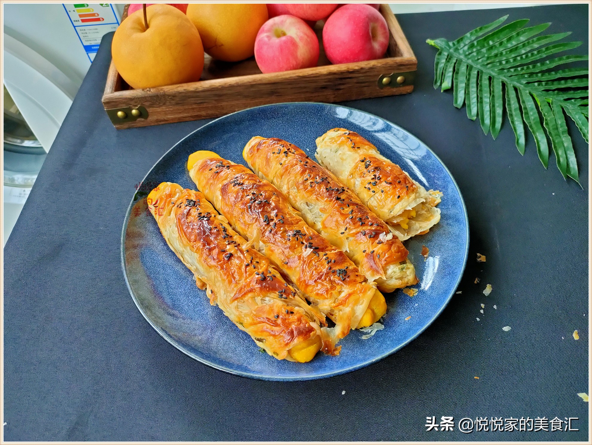 吃了30多年南瓜饼，头次这样做，葱香十足外酥里糯，好吃不油腻