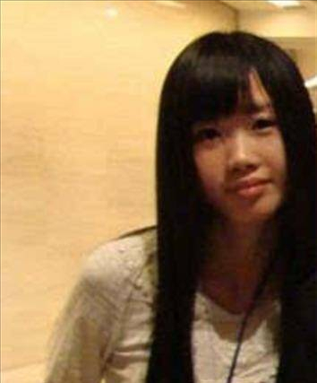身为李连杰的女儿，李思姐妹没受到“星二代”的待遇，该怪谁呢？