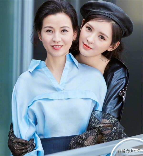 明星和妈妈能有多像，蔡徐坤、黄子韬还好看到张予曦：基因好强大