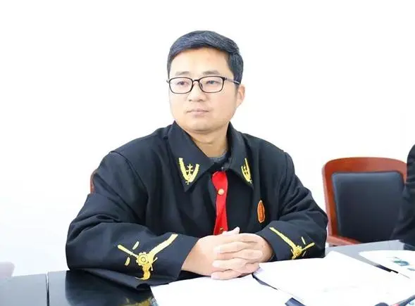 “守初心 铸忠诚”政法先锋丨群众的贴心人 新时代好法官——记全国模范法官、罗山县法院民一庭庭长董王超