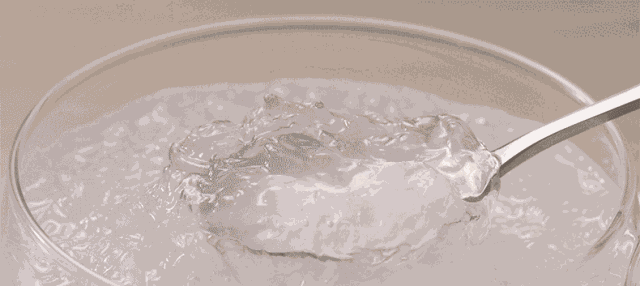 网红辛巴回应燕窝像糖水到底什么情况,直播卖货质量问题?