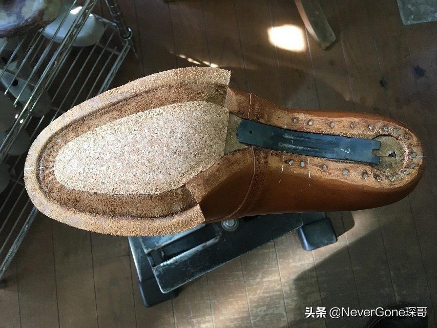 一双工装靴凭什么要价两三万？全球最贵工装靴超详细介绍