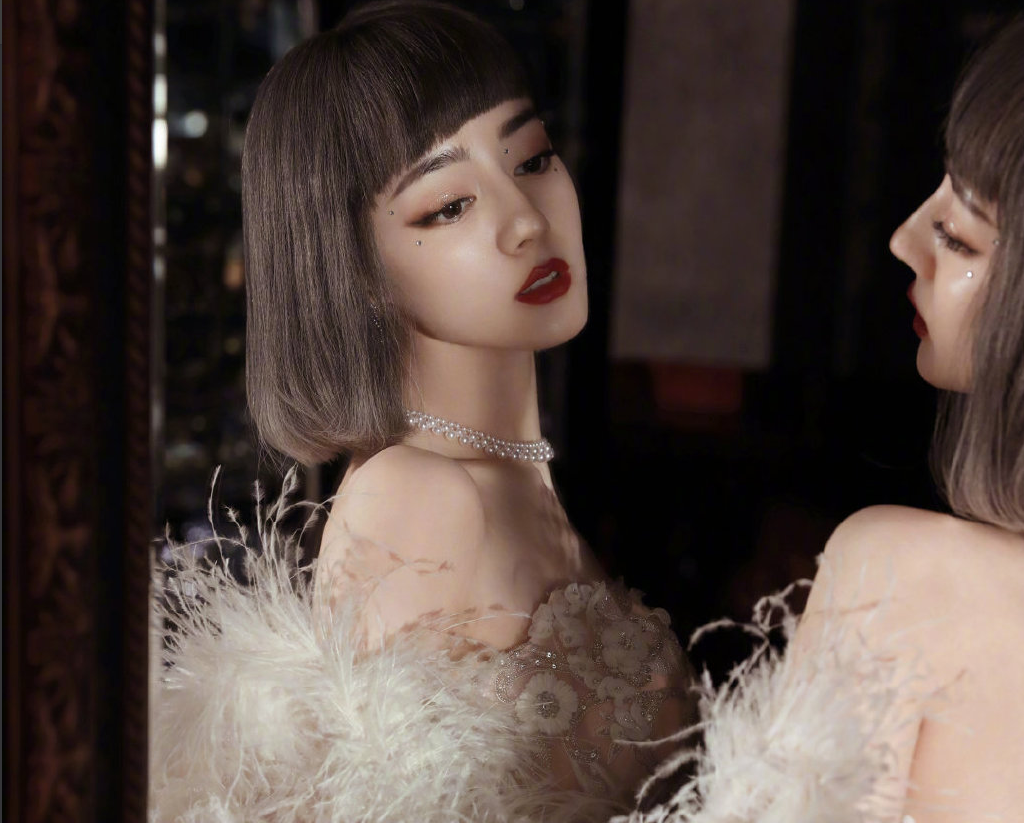 红毯比美：杨紫赢宋茜，倪妮造型翻车，赵丽颖