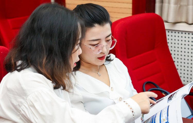 �����������Ӳ�ҵ���������� ��ز�ҵ��ģ������ǧ��Ԫ