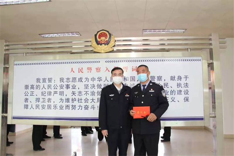 坚守监管岗位 弘扬英模精神——记厦门市第二看守所副所长朱作忠