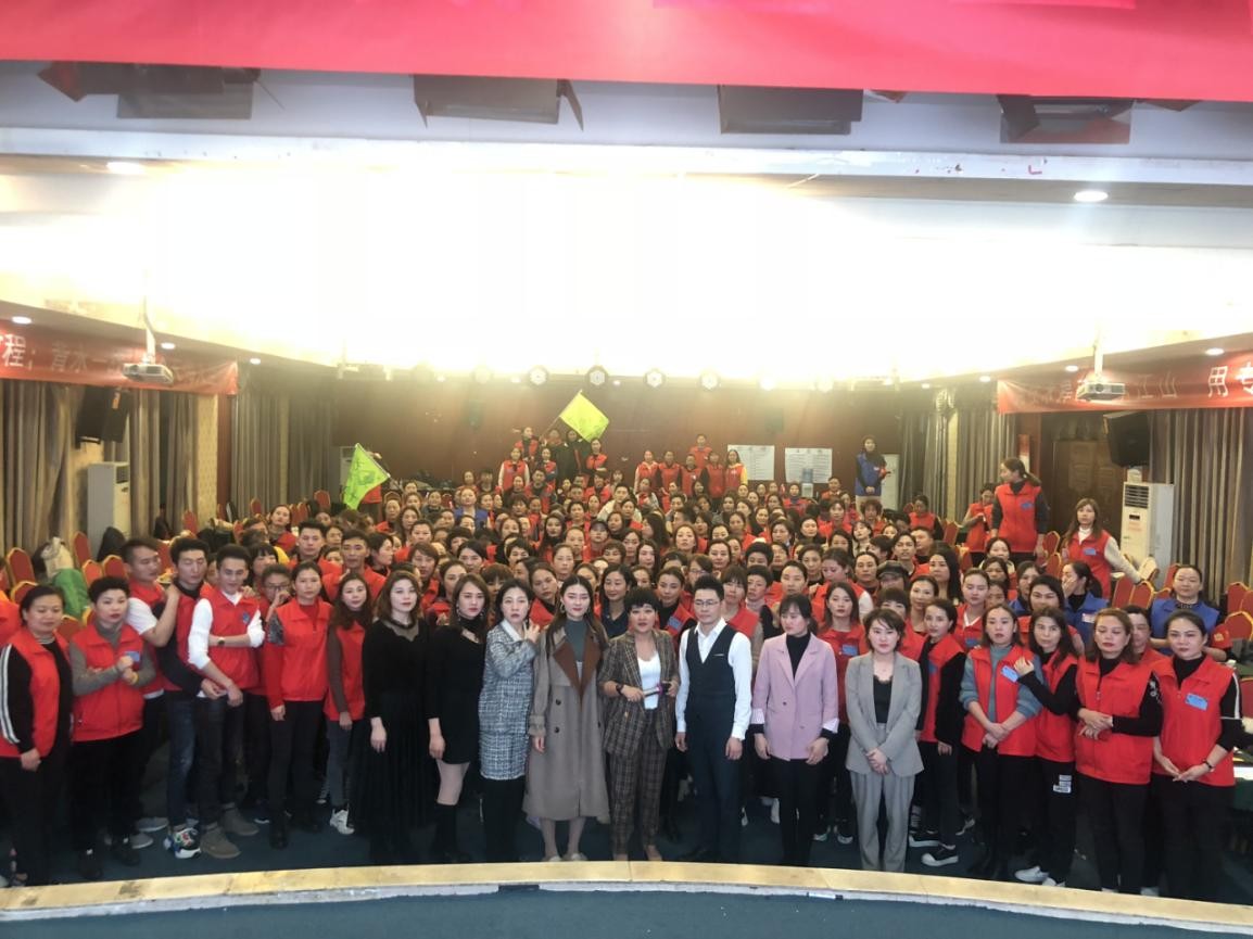 鐘銀——美業(yè)女神成長記