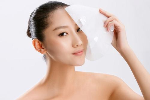 唯诺雅盘点6个错误的敷面膜的方法 很多人都犯了