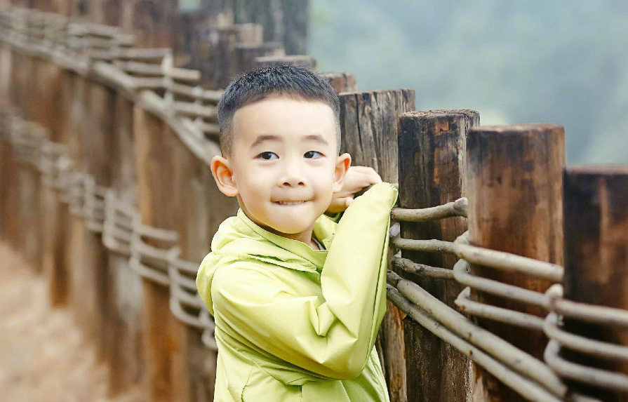 應采兒曝Jasper告白被拒，看清他現在的模樣：難怪會被拒