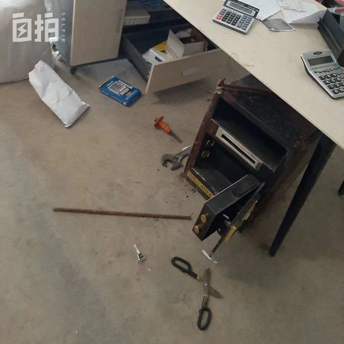 我曾流浪街头、进拘留所，26岁到非洲打工开店，