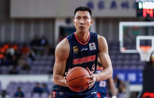 你知道吗？盖帽王易建联的那些“黑历史”太可怕了