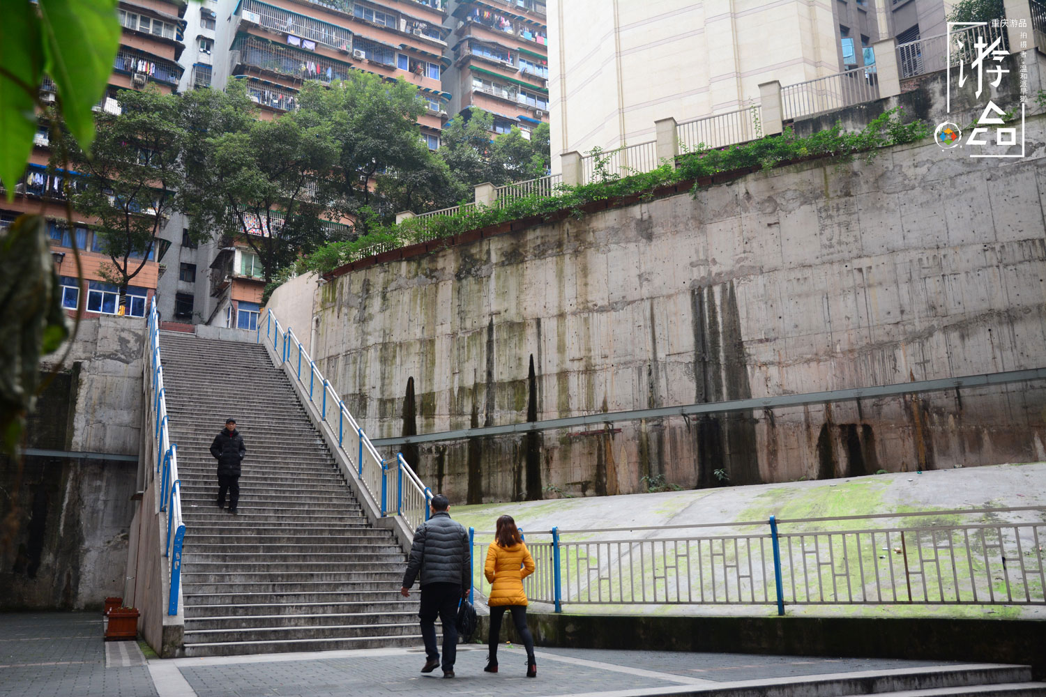 老重庆教你破解“山城迷宫”：不看导航，如何迅速找到近路？