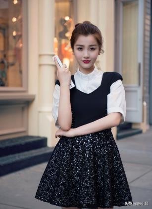 《青2》女星虞书欣综艺节目中疑似被袭胸，网友已保留相关证据