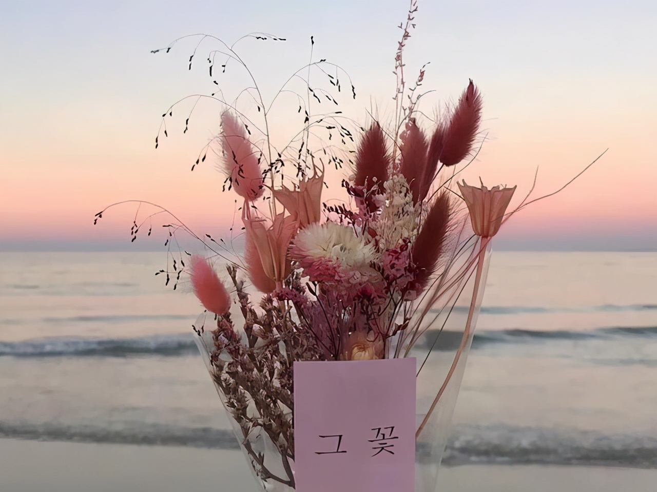 薛之谦《演员》：但愿，成为一名绅士