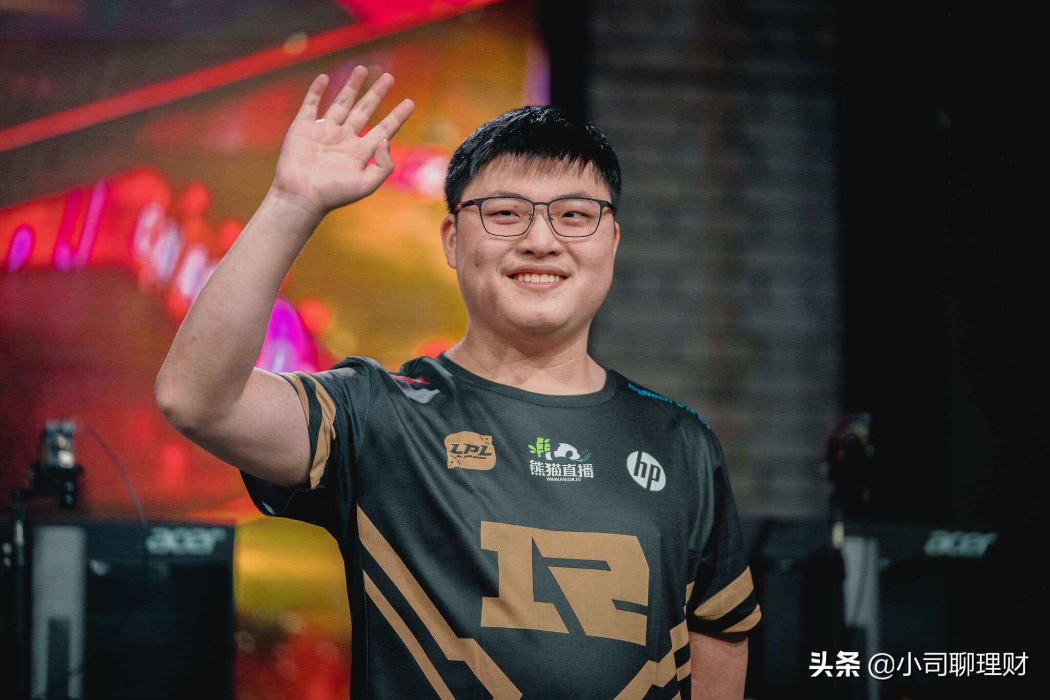 人才需求200万！不被家长看好的电子竞技，如今成了“金饭碗”