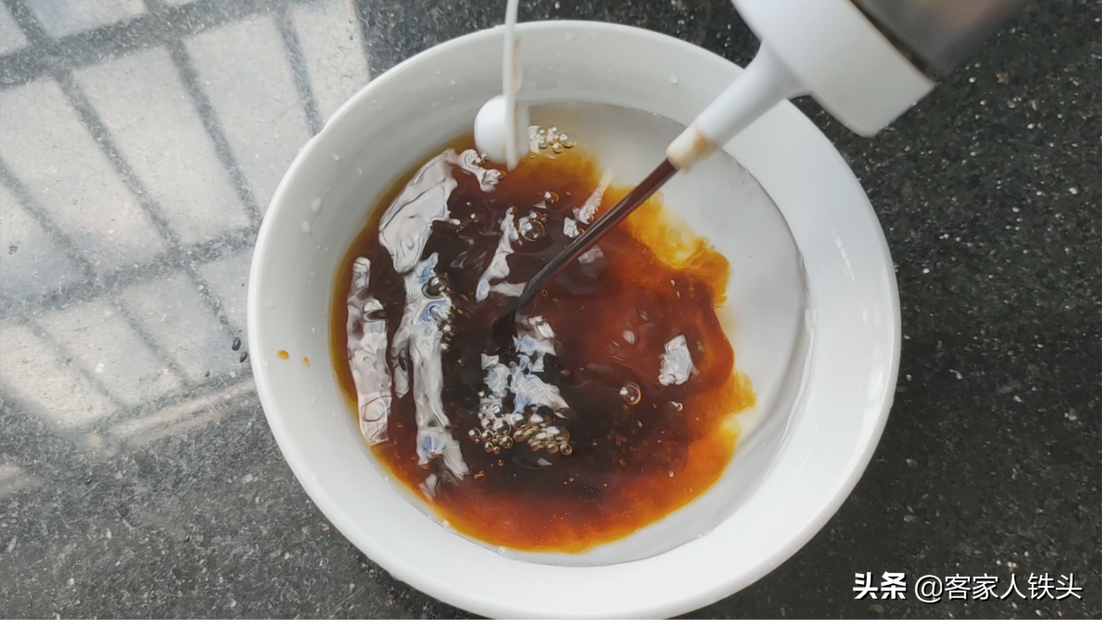 香芋吃了几十年，独爱一个做法，又香又松家常美味，大人孩子爱吃
