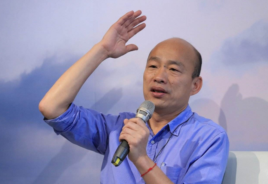 抗議蔡英文？ 七旬老人電台門口自焚