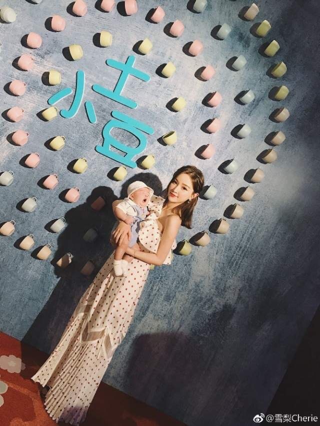 王思聪被网红宣布分手，从雪梨到张予曦，他的前女友个个活出精彩