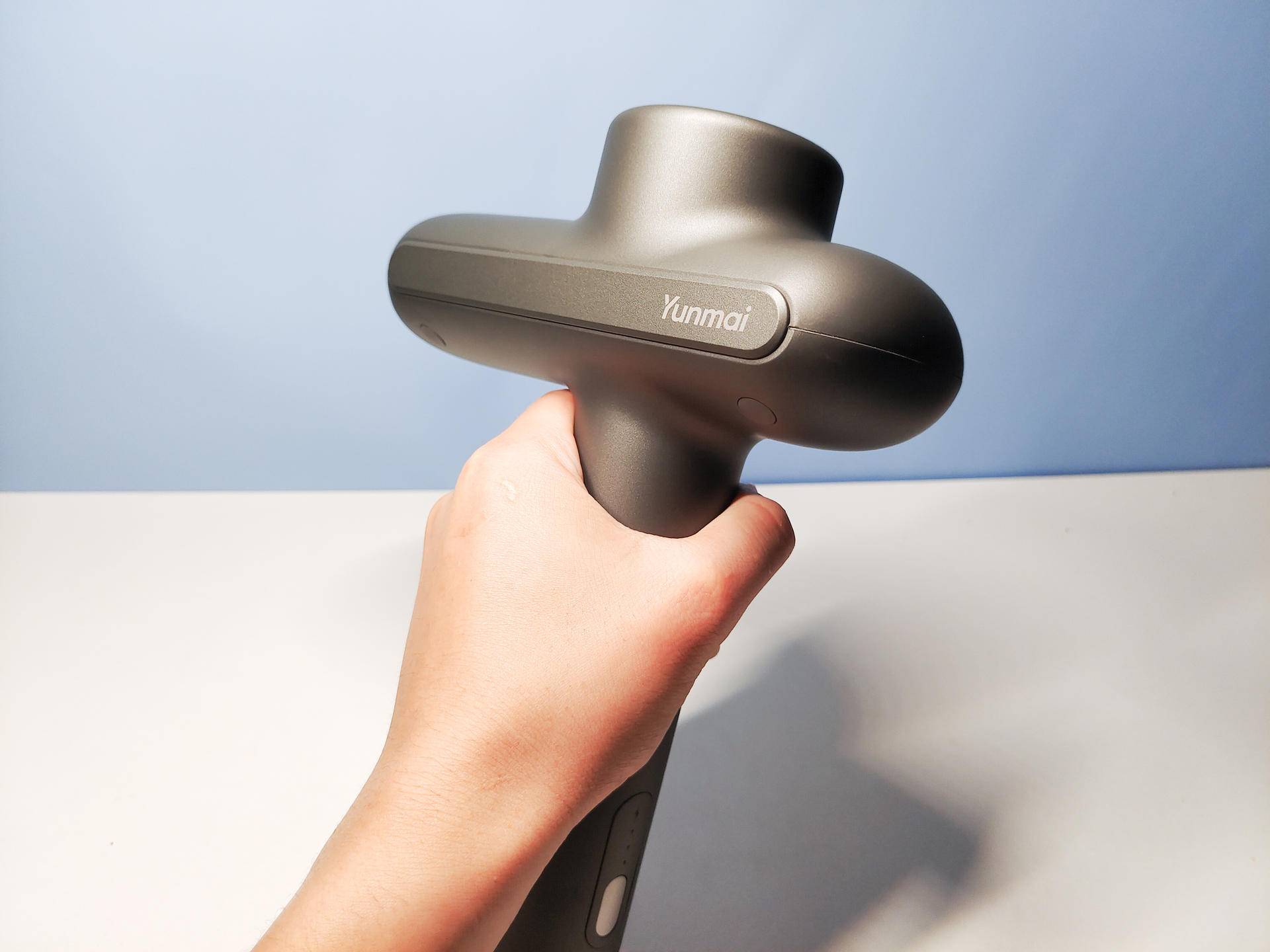 按摩放松神器，老罗同款云麦筋膜枪上手体验