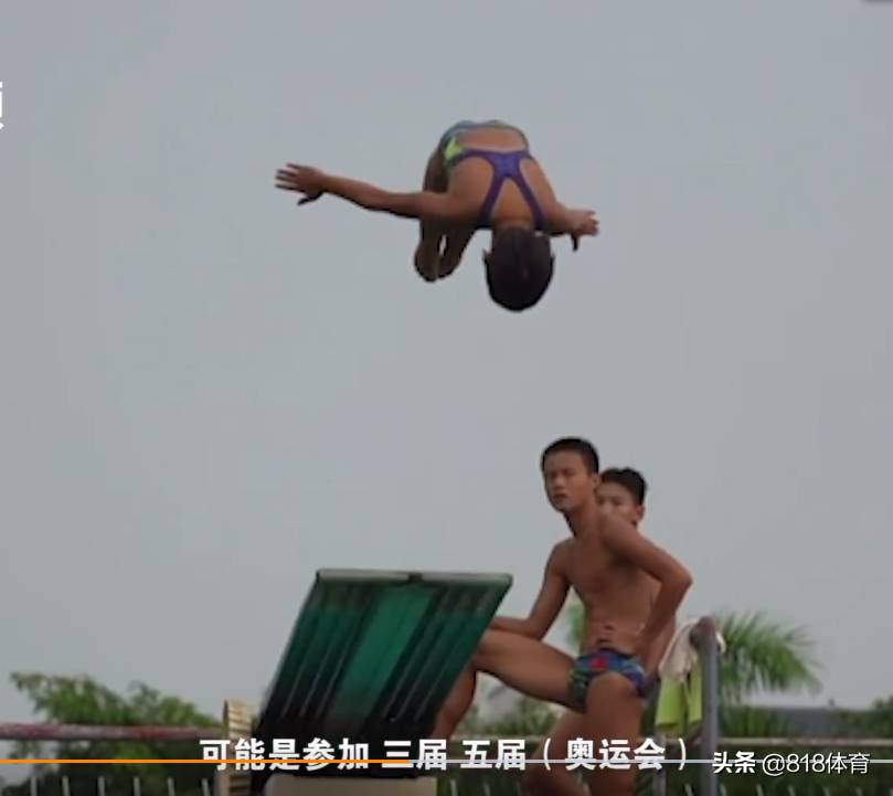 狠角色！全红婵教练：别看她人小个矮 脾气冲在学校没人敢欺负她