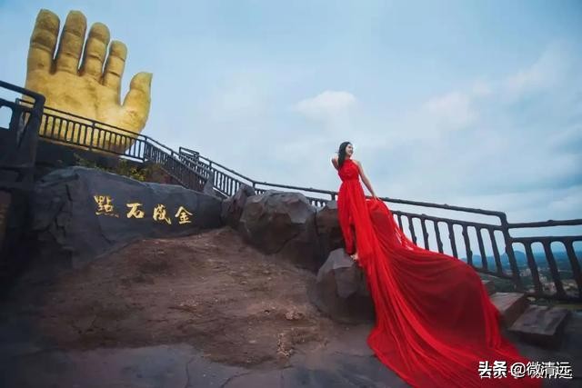 万众期待,广东首个峭壁上的旋转楼梯,你敢来挑战吗? 万众期待,广东首个峭壁上的旋转楼梯,你敢来挑战吗?