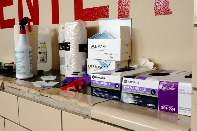 還是離不開中國貨：為遏制疫情，美國又豁免近百類醫療產品關稅