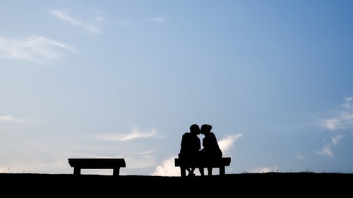 怎么试探前夫想不想复婚？男人真心想复婚的表现
