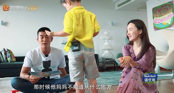 嗯哼4歲沒上學，霍思燕卻屢獲稱讚：晚上一年學，有什麼好處？