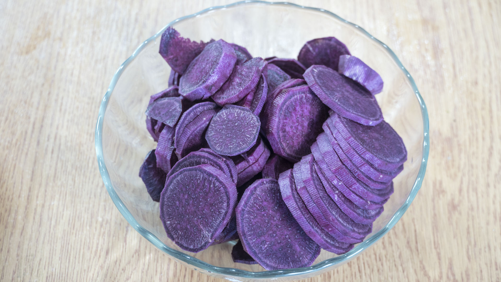 手工芋圓最快速的做法，1搓2揉，勁道Q彈，大人小孩都喜歡吃