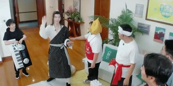 青春环游记2官宣嘉宾阵容，未见肖战，海报C位是