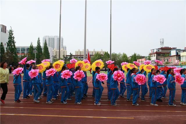 临沂沂州实验学校怎么样?2021年体育节(图4)