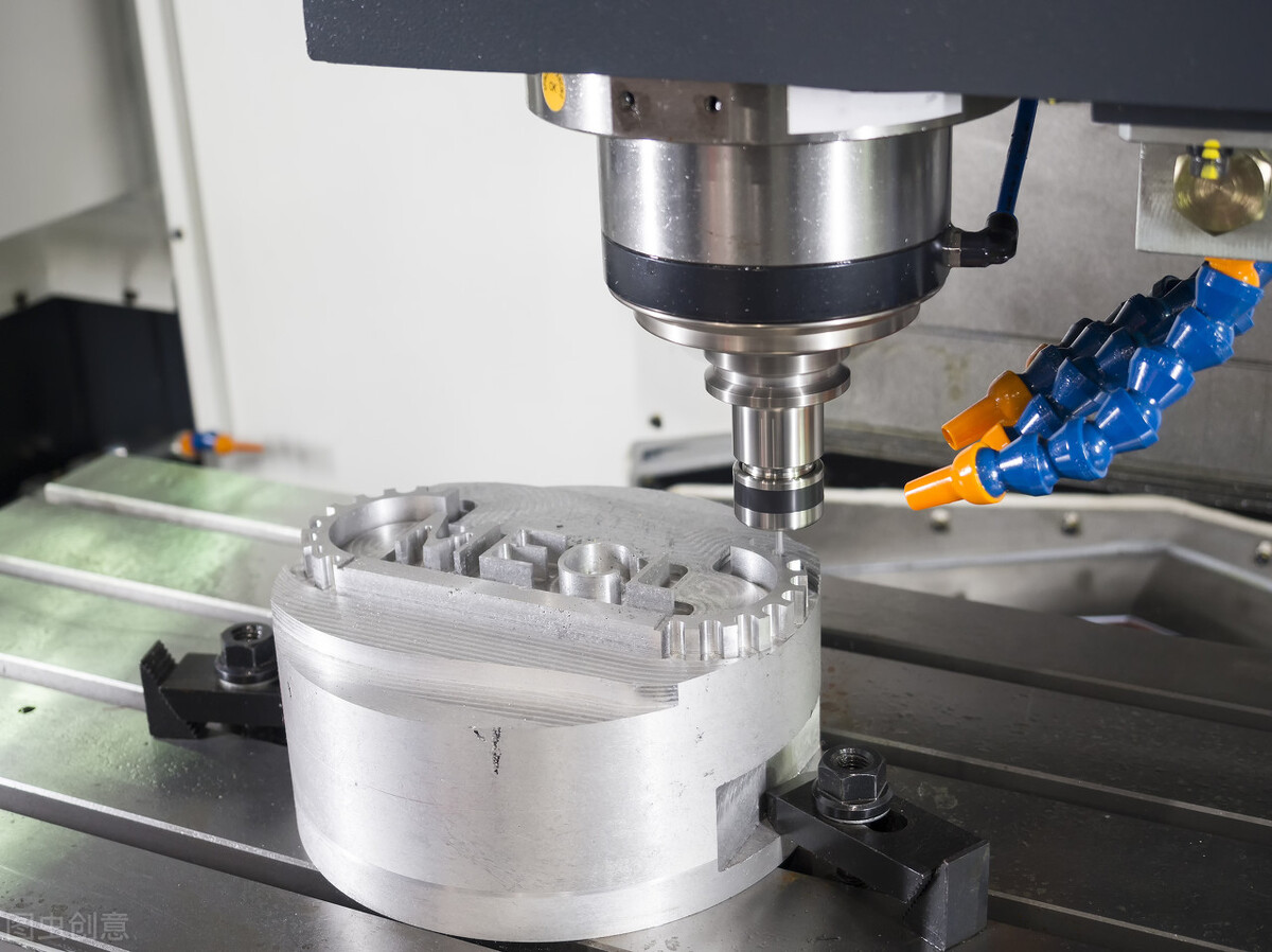 CNC�ӹ���������ϵͳ���ƽ���Ľ��ܺ�����