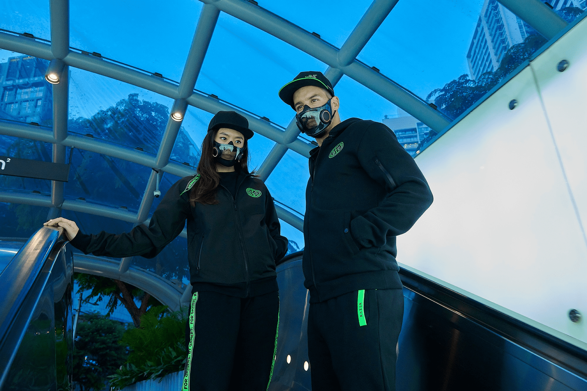 Surpass the flavor that Bo Peng captures, guaze mask of thunder snake intelligence came