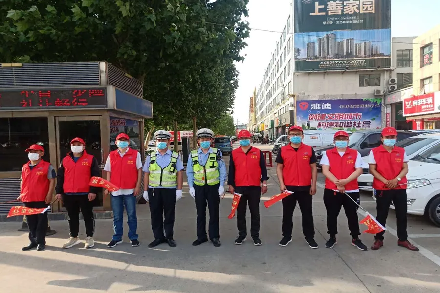 头盔一夜之间价格暴涨，交警部门回应了