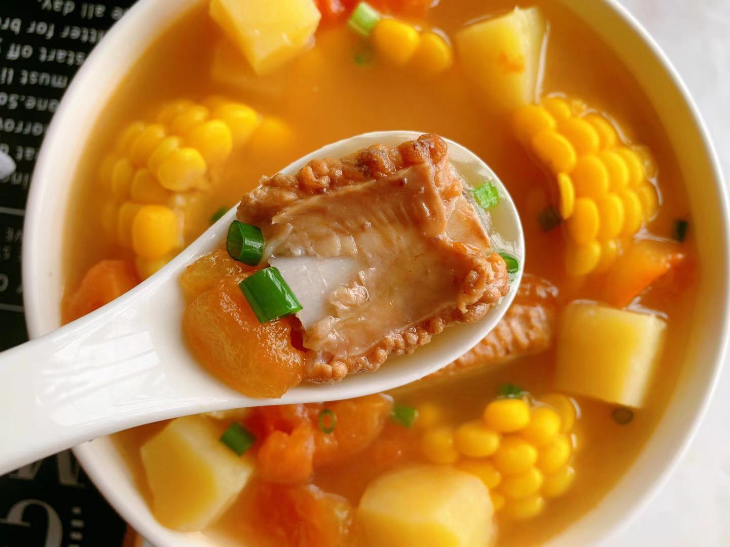 秋冬季節，多給家人喝這湯，低脂營養，湯鮮味美，做法超簡單