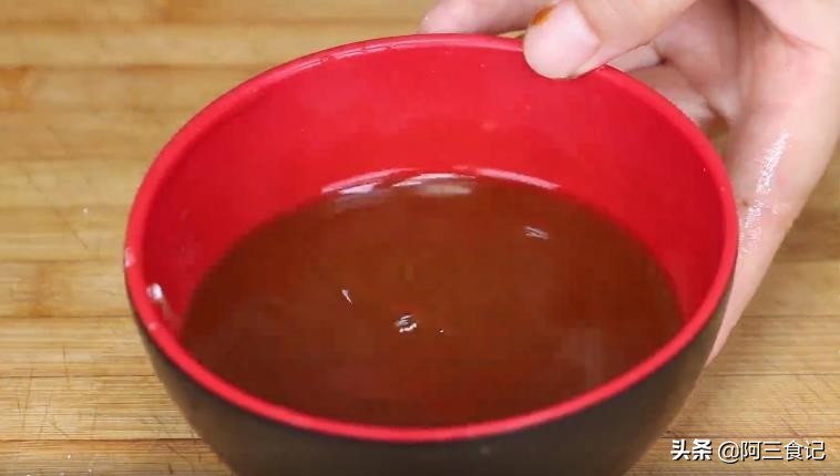 茄子最下饭的做法，不用过油，鲜香开胃又解馋，出锅全家人抢着吃