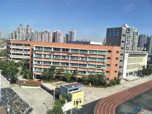随着珠海正式实行入户新政，顿时觉得原来珠海户口居然这么值钱