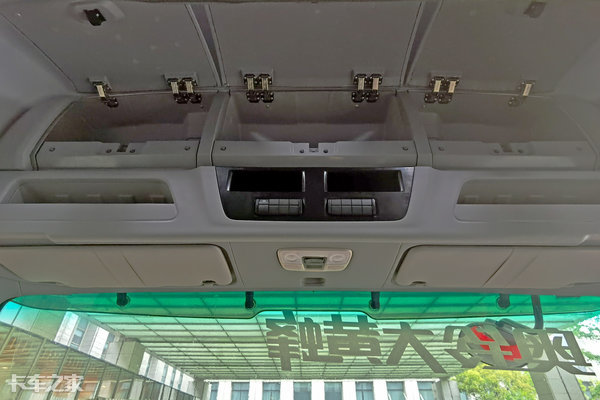 高顶双卧+600L大油箱，福田奥铃大黄蜂home版载货