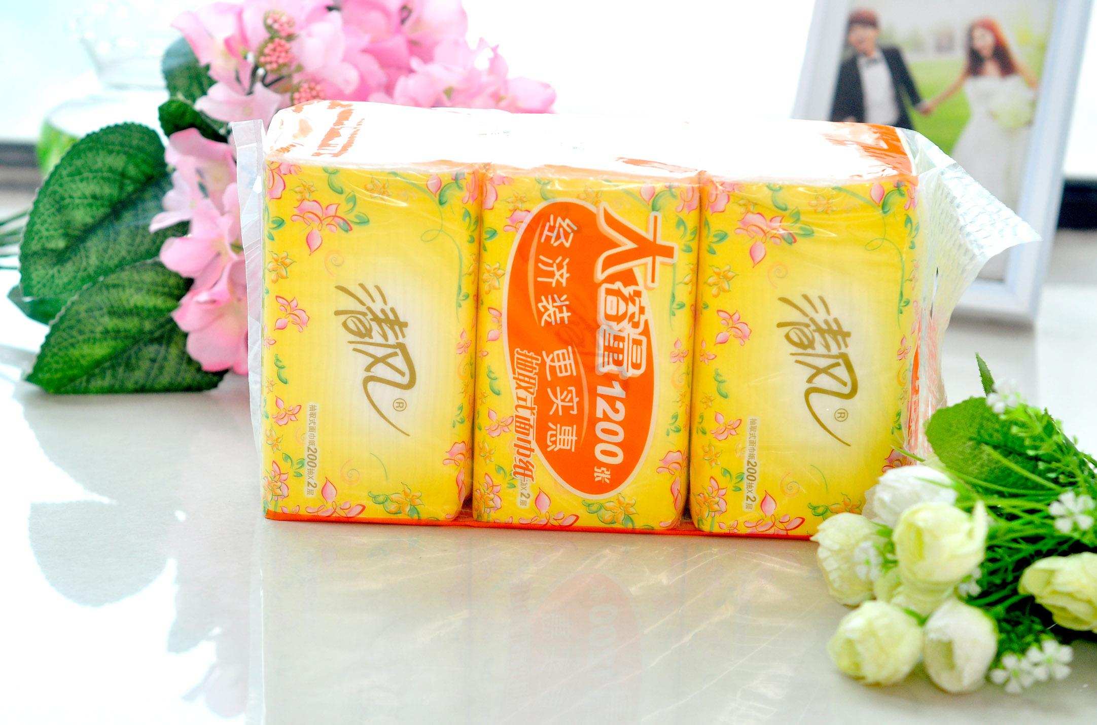 多家纸巾企业涨价，全球可能短缺，不起眼的卫生纸到底多重要？
