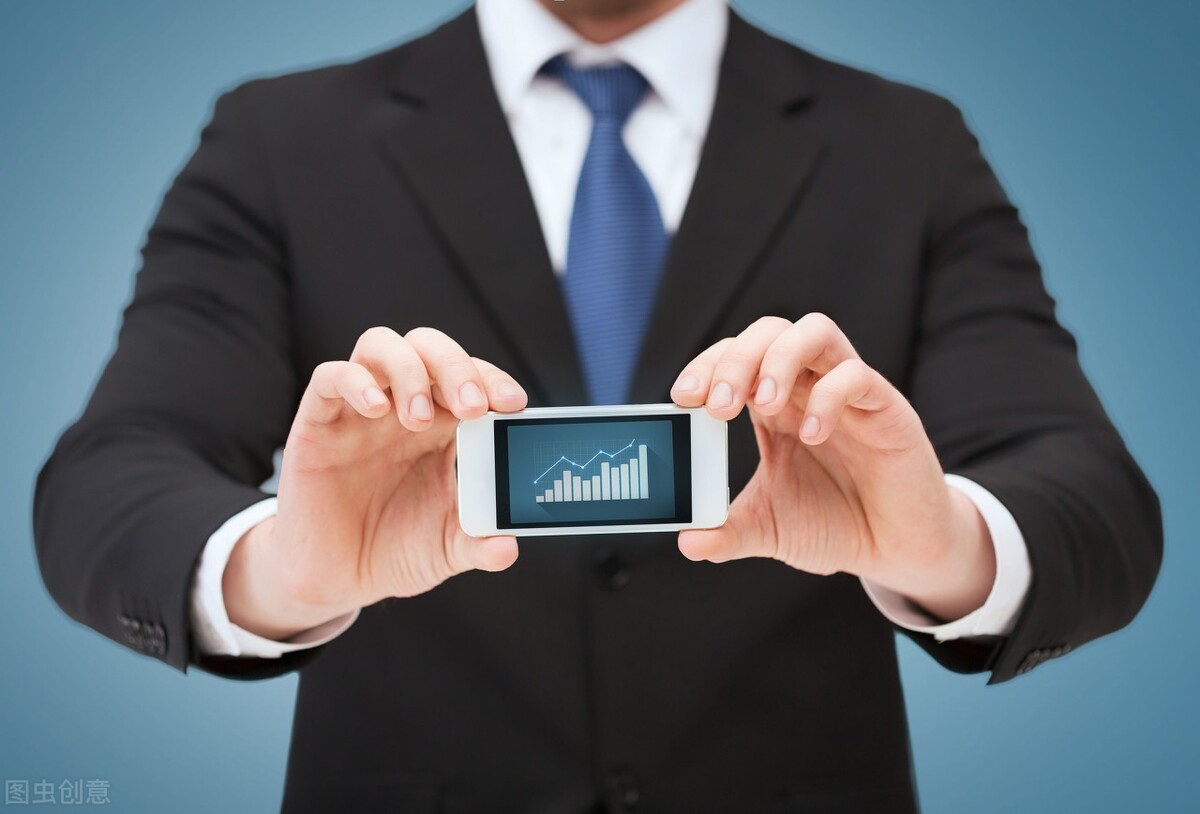 销售行业如何精准获客，是否借助精准获客软件，使其发挥更大价值