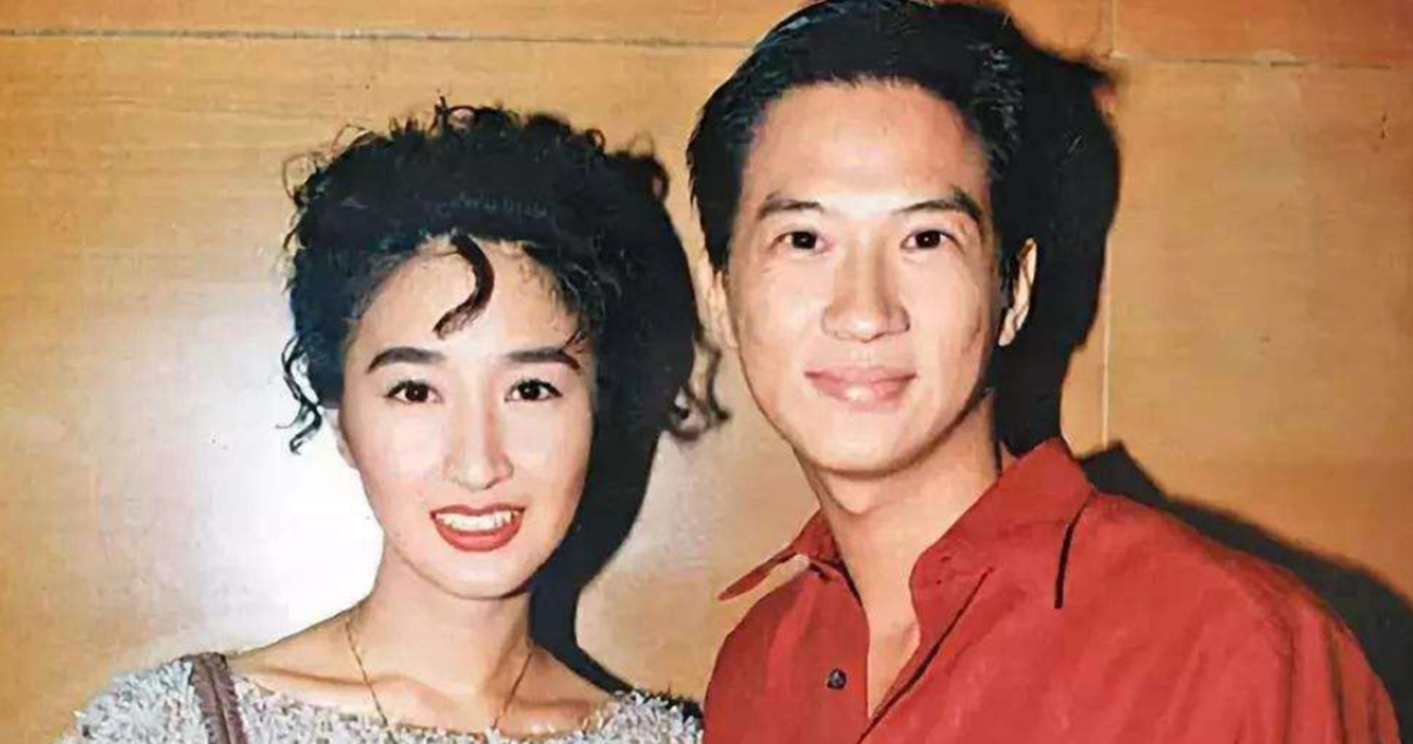 至今恩愛如初10對已婚明星，最長相戀34年，最短18年，這才是榜樣