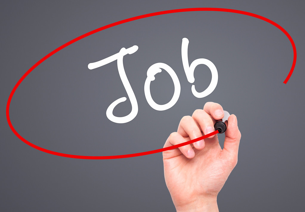 疫情过后就业难到崩溃，先别自暴自弃，高手都