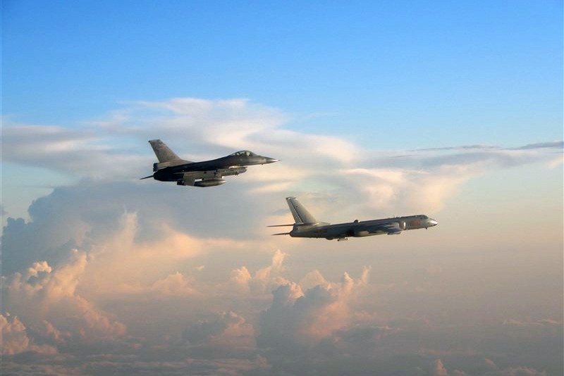 台海�太極拳�開始，美方代表剛剛抵台，禁航區立即公佈，解放軍大規模軍演打響