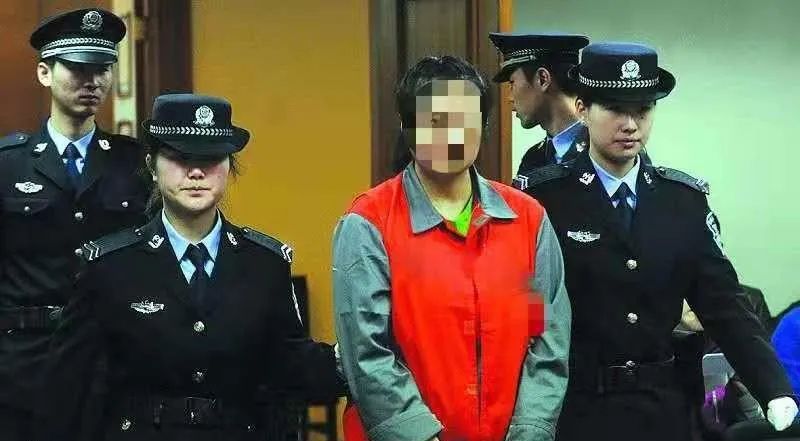 杭州二胎妈妈携3个儿子自S，只为成全老公，婚姻最可怕一幕出现了