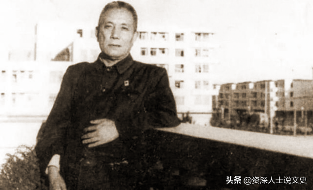 蒋介石读毛主席的信，派人问周恩来：台湾回归后蒋氏父子如何安排