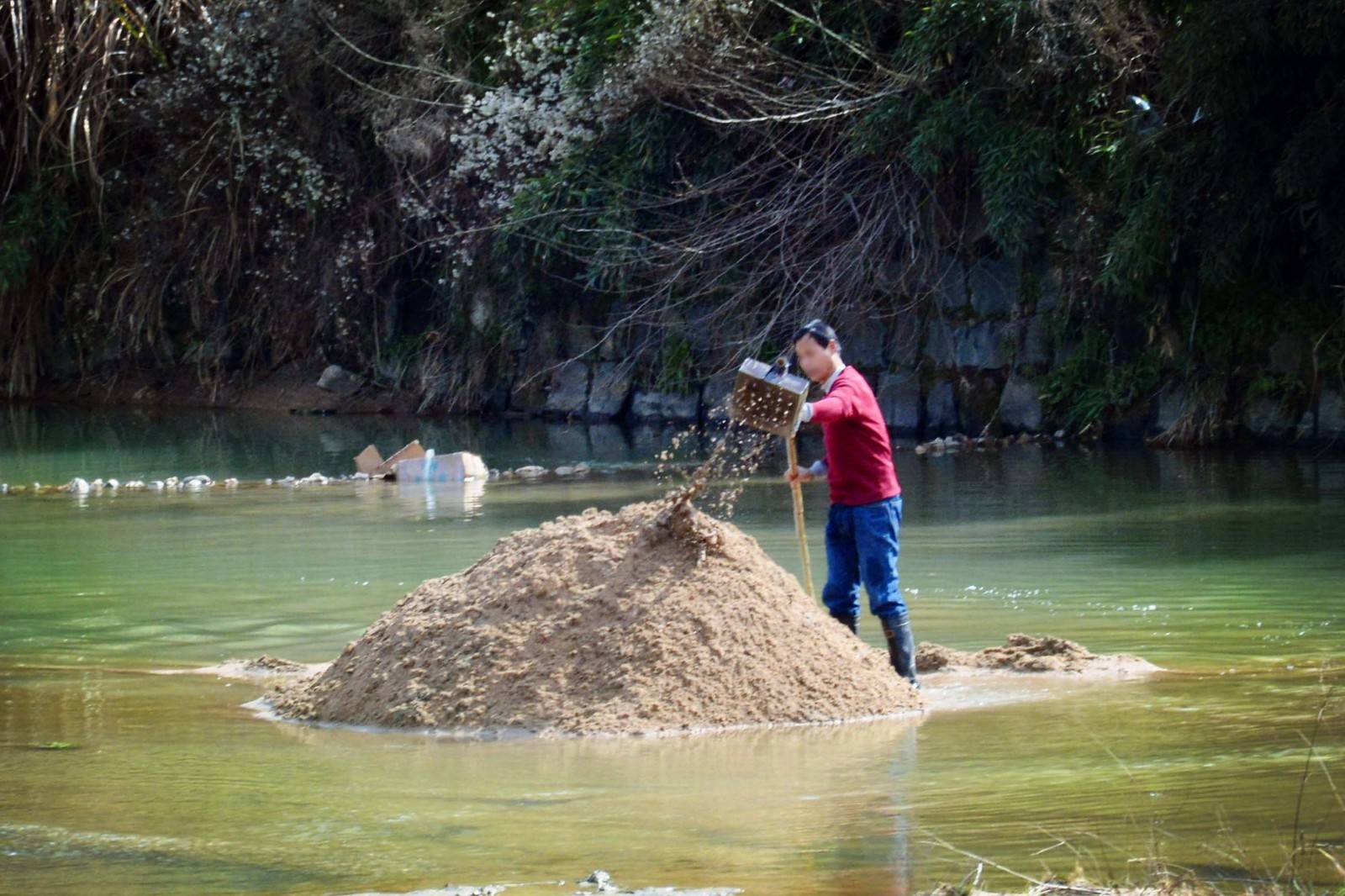 申请经营河道捞沙需要什么前置许可？