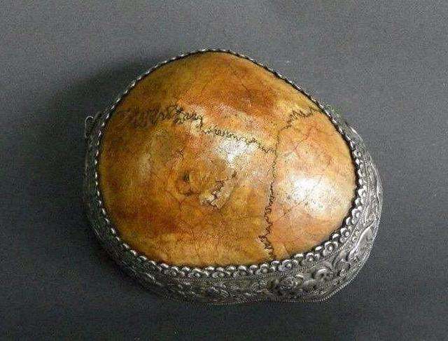 古代有位皇帝头颅被做成酒杯，把玩百年后，朱