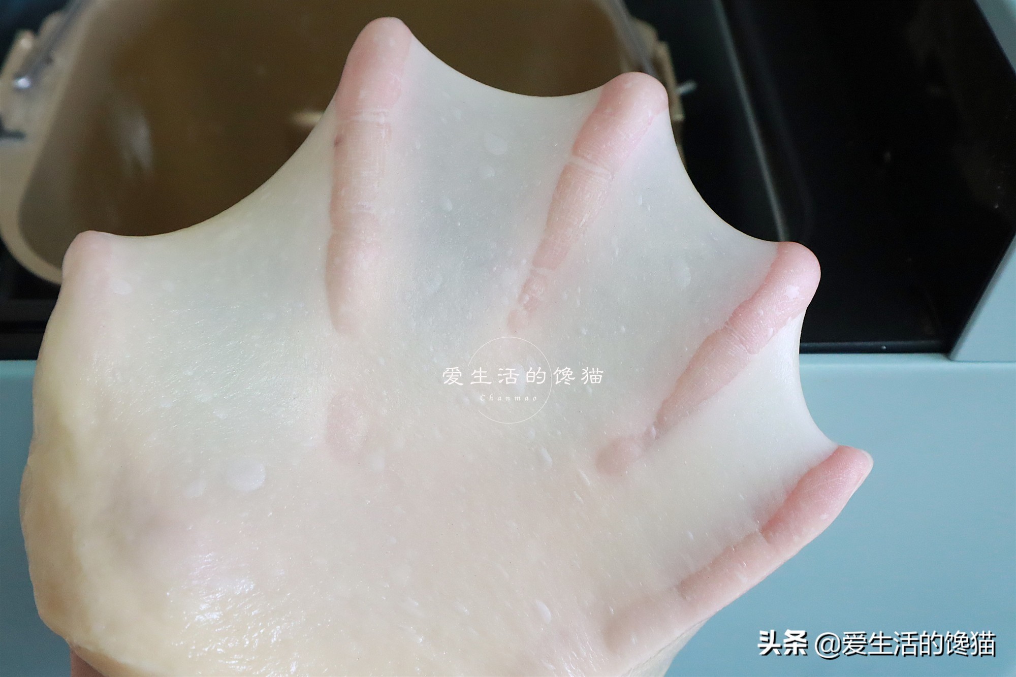 做麵包時，記住這個小訣竅，做出的個個都是軟胖子，絕不翻車