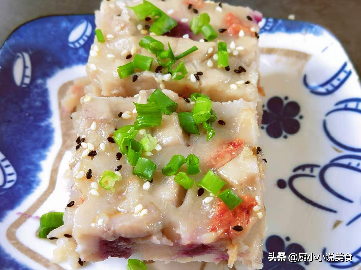芋頭這樣做鹹香可口，既可以當點心，又可以當早餐，越吃越香